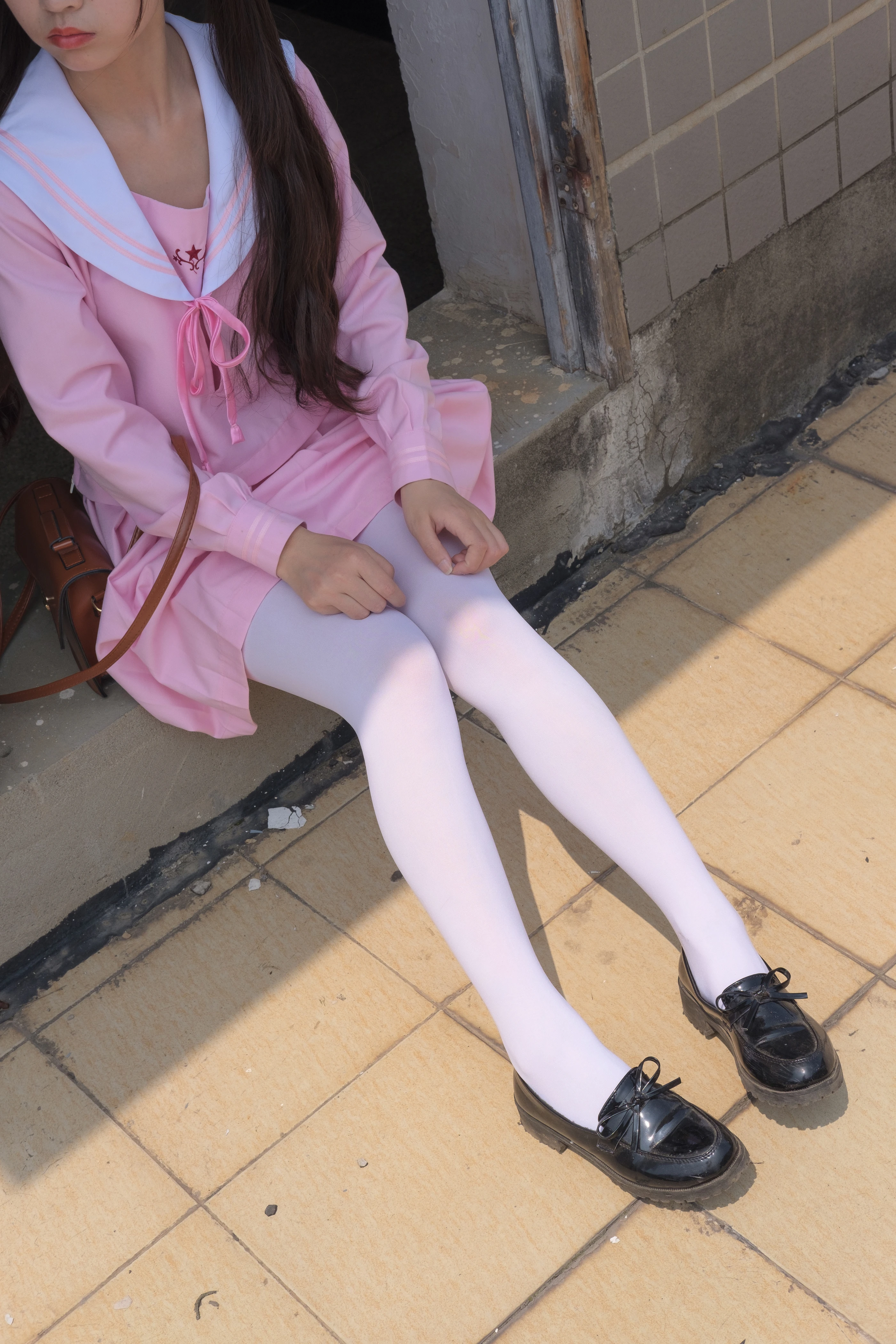 森萝财团 [X-026] JK粉色校服白丝 [113P 1V]插图1
